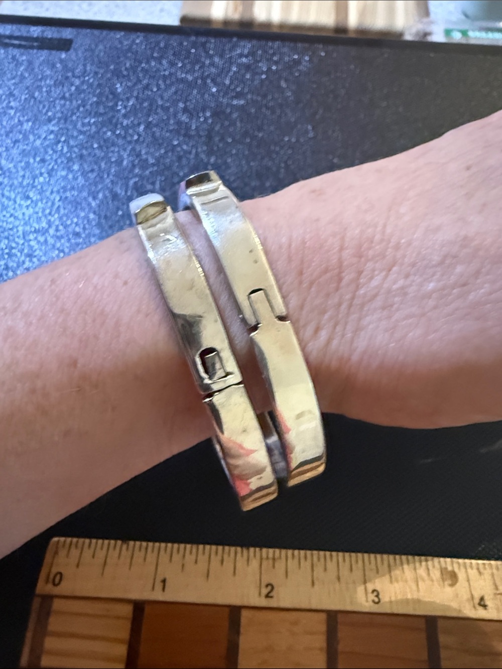 Silver bangles bracelets - Picture 7 of 9